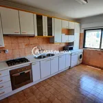 Rent 3 bedroom apartment of 112 m² in Amadora