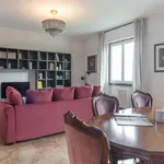 Rent 2 bedroom apartment in Milan