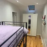 Rent 3 bedroom flat in Crosby