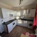 Rent 2 bedroom flat in Dundee