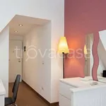 Rent 1 bedroom apartment of 25 m² in Milano