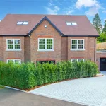 Rent 5 bedroom house in East Of England