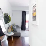 Rent 4 bedroom apartment in Porto