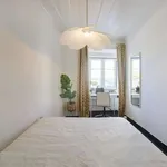 Rent a room in lisbon