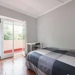 Rent a room in lisbon