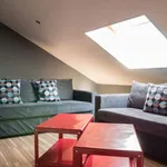 Rent 4 bedroom apartment in madrid