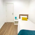 Rent a room in Madrid