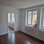 Rent 2 bedroom apartment in Brunswick