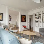 Rent 4 bedroom apartment of 82 m² in Paris