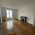 Appartement de 153 m² avec 5 chambre(s) en location à Nantes