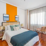 Rent 7 bedroom apartment in Madrid