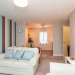 Rent 2 bedroom apartment of 700 m² in Basingstoke and Deane