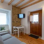 Rent 2 bedroom apartment of 55 m² in lisbon