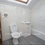 Rent 6 bedroom house in Leeds