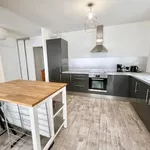 Appartement de 95 m² avec 2 chambre(s) en location à Paris 15ème