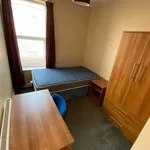 Rent 4 bedroom flat in South Ribble