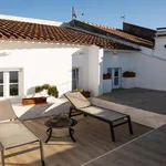 Rent 5 bedroom house in Évora