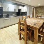 Rent 6 bedroom house in Yorkshire And The Humber