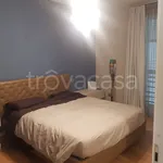 Affitto 2 camera appartamento di 55 m² in Desenzano del Garda