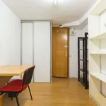 Rent a room of 260 m² in madrid