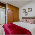 Rent a room of 200 m² in madrid