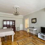 Rent a room of 160 m² in madrid