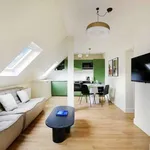 Rent 2 bedroom apartment of 49 m² in paris