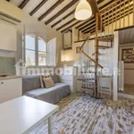 Rent 1 bedroom apartment of 35 m² in Florence