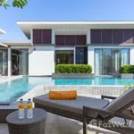 Rent 6 bedroom house of 500 m² in Phuket