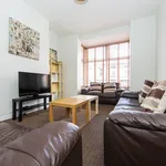 Rent 6 bedroom house in Leeds