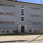 Miete 4 Schlafzimmer wohnung von 80 m² in Chaux-de-Fonds