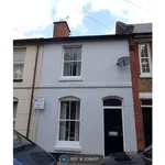 Rent 3 bedroom house in South East England