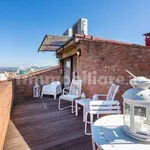 Rent 5 bedroom house of 230 m² in Florence