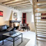 Appartement de 538 m² avec 1 chambre(s) en location à Paris