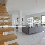 Rent 7 bedroom house of 198 m² in Antibes