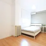 Rent a room of 180 m² in madrid