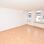 Rent 3 bedroom apartment of 89 m² in Chemnitz