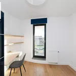 Rent 3 bedroom apartment of 59 m² in Krakow