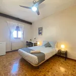 Rent a room in madrid