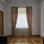 Rent 5 bedroom apartment of 350 m² in Roma