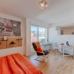 Rent 1 bedroom apartment of 31 m² in Stuttgart