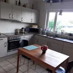 Maison de 400 m² avec 3 chambre(s) en location à Tournai