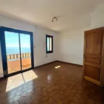 Appartement de 111 m² avec 4 chambre(s) en location à Ajaccio