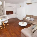 Rent 2 bedroom apartment in malaga