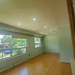 Maison de 1237 m² avec 3 chambre(s) en location à Toronto (Thistletown-Beaumonde Heights)