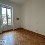 Rent 5 bedroom apartment of 232 m² in Milan