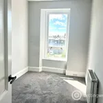 Rent 2 bedroom flat in Aberdeen