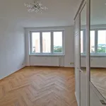 Pronajměte si 2 ložnic/e byt o rozloze 54 m² v Pilsen