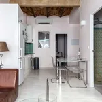 Rent 2 bedroom apartment of 60 m² in barcelona