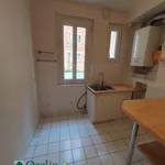 Appartement de 5717 m² avec 3 chambre(s) en location à PARIS